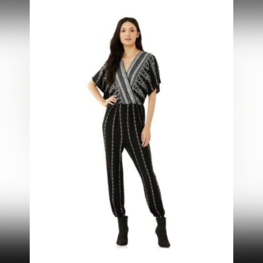 Scoop Jumpsuit size M NWT